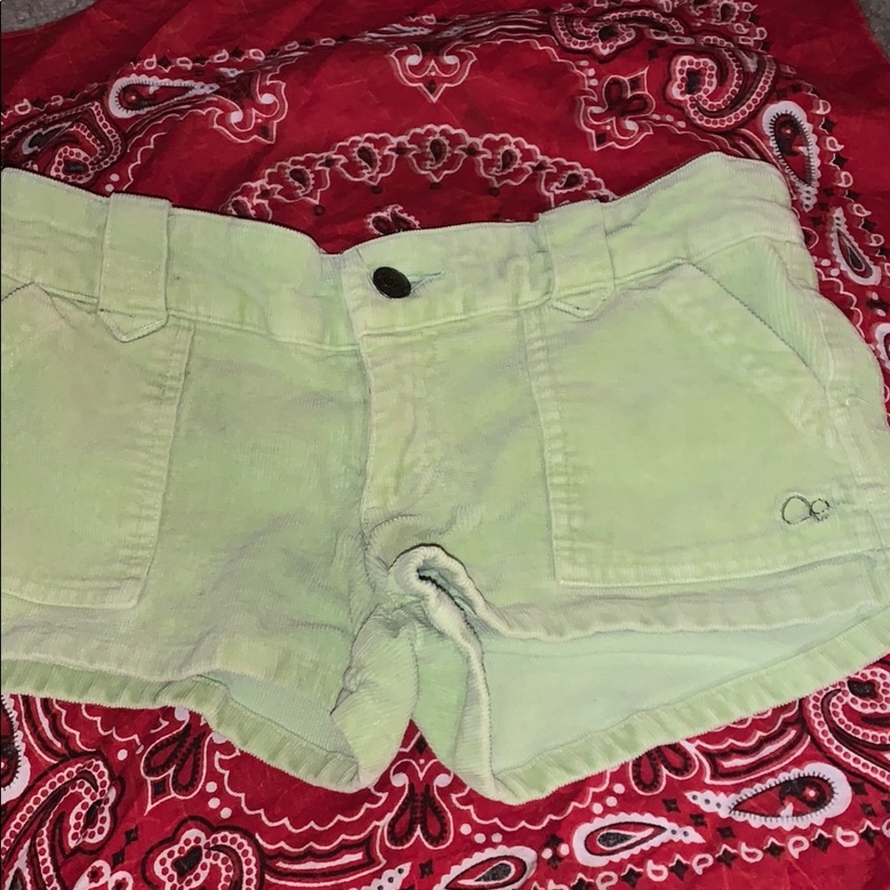 Shorts light green corduroy